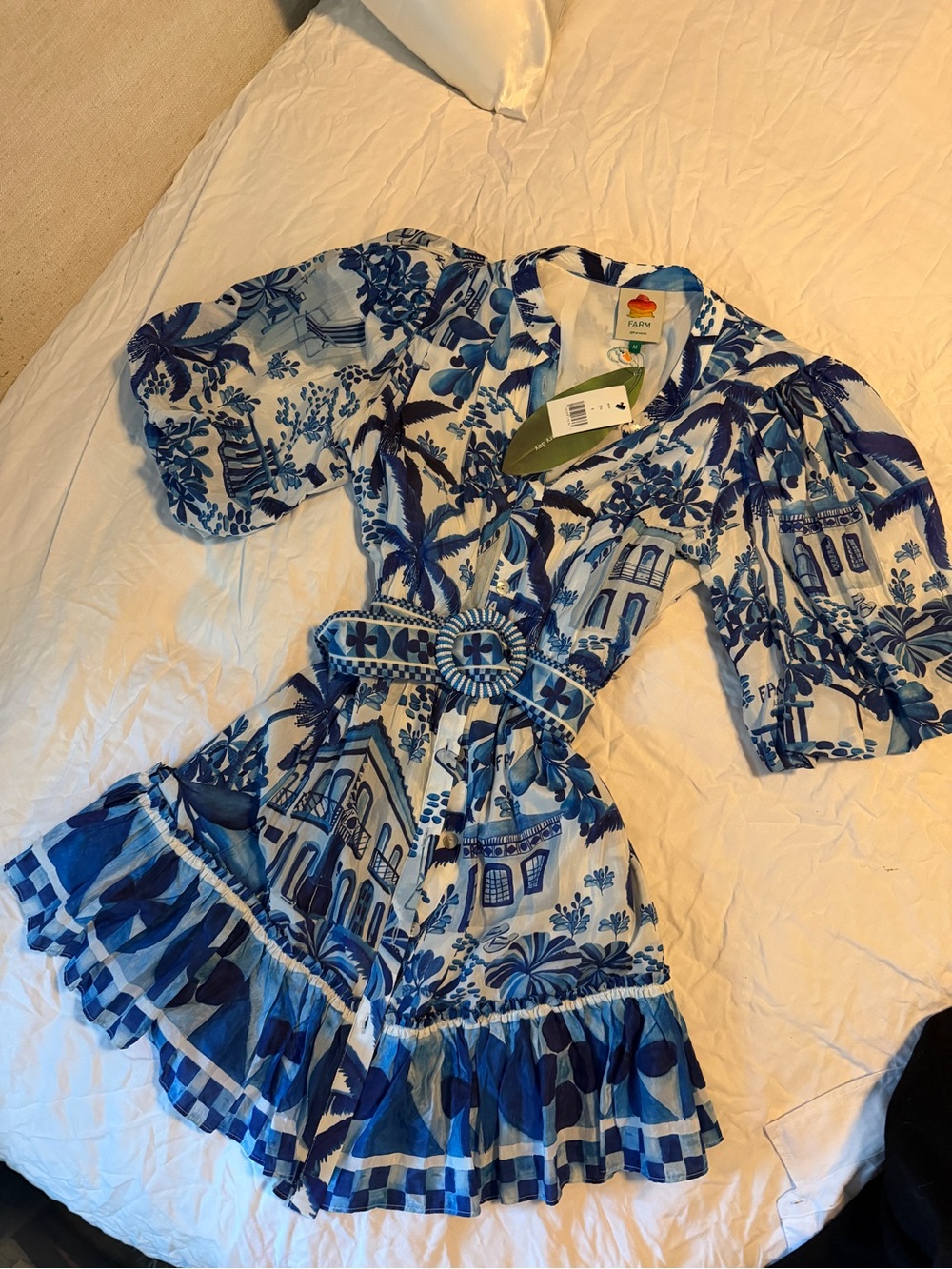 FARM Rio Blue and White Printed Puff-Sleeve Mini Dress NWT size M - Picture 5 of 6
